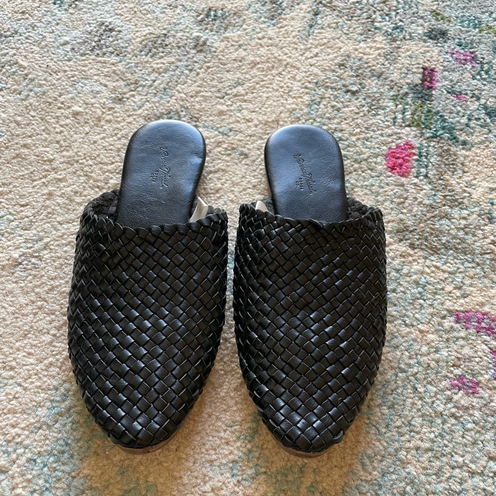 Woven Mules - Black - Size 7 - Universal Thread